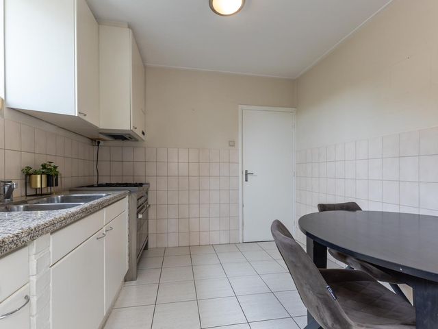 Prinsbisdomstraat 41, Born