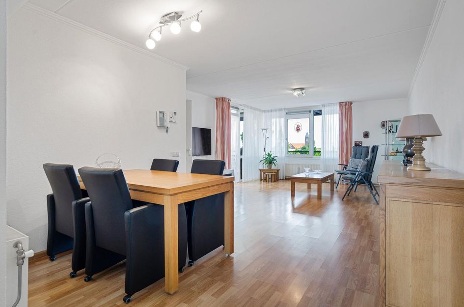 Dorpstraat 105