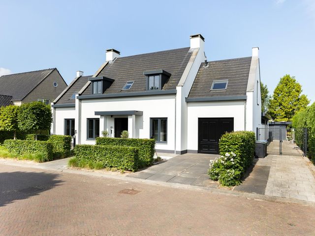 Hudsonlaan 18, Hulst