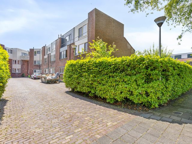 Slingehof 38, Ridderkerk