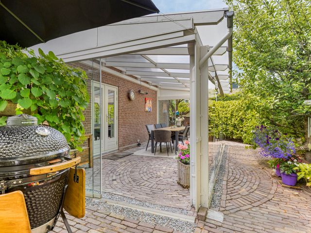 Slingehof 38, Ridderkerk