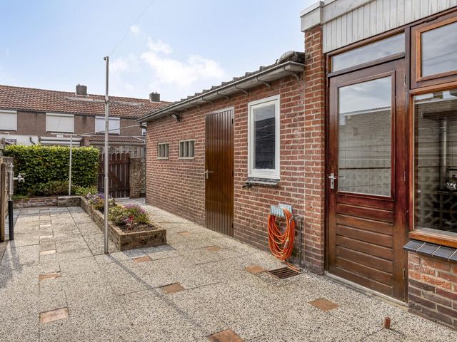 Mauritslaan 22, Hulst
