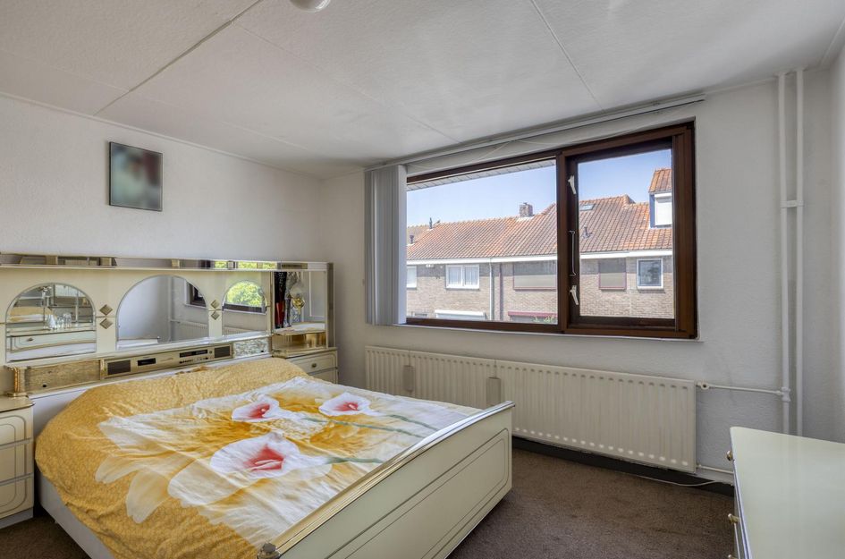 Bernhardstraat 8