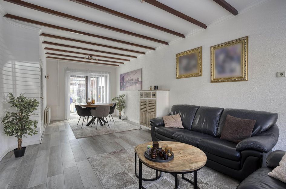 Bernhardstraat 8