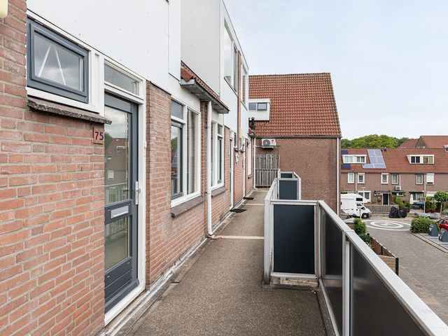 Dorlandsweer 75, Sliedrecht