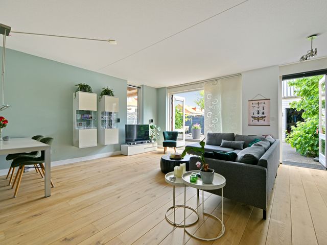 L.A. Braakstraat 1, Aalsmeer