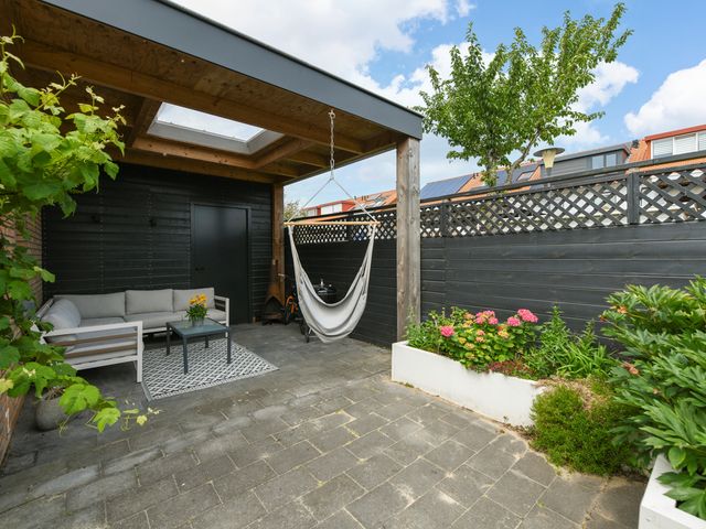 L.A. Braakstraat 1, Aalsmeer