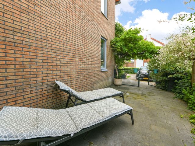 L.A. Braakstraat 1, Aalsmeer