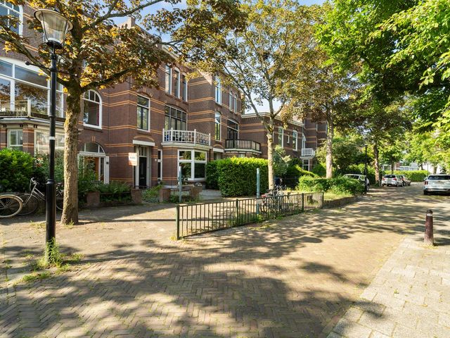 Regentesselaan 54, Rijswijk