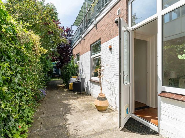 Koninginnelaan 106, Rijswijk