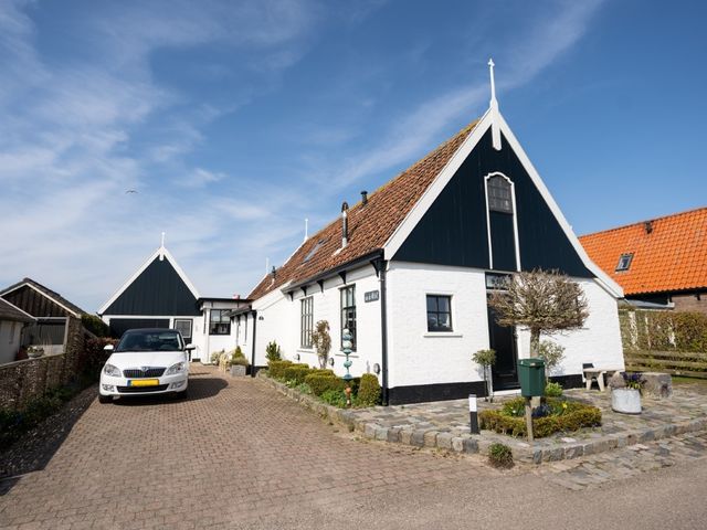 Vierhuizen 3, Oosterend