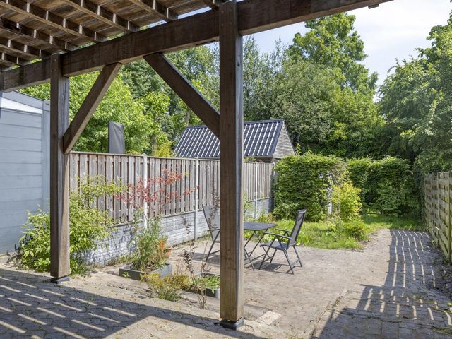 Wilgenlaan 75, Etten-Leur