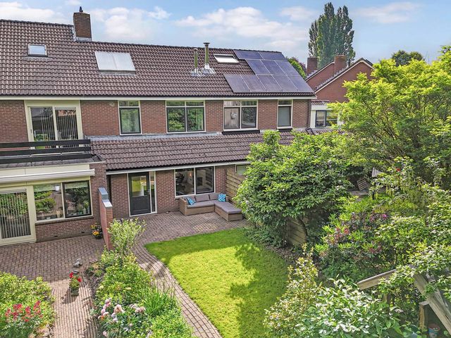 Oostercluft 22, Steenwijk