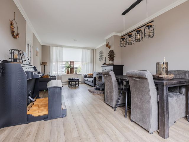 Schubertstraat 24, Terneuzen
