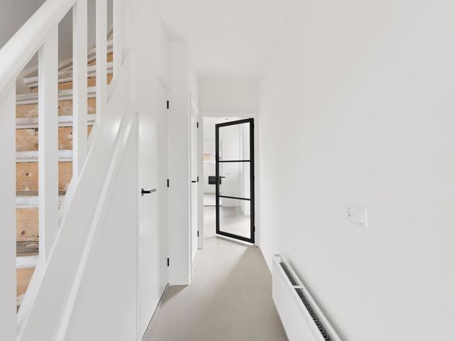 dr. Leenhoutsstraat 42, Hoek