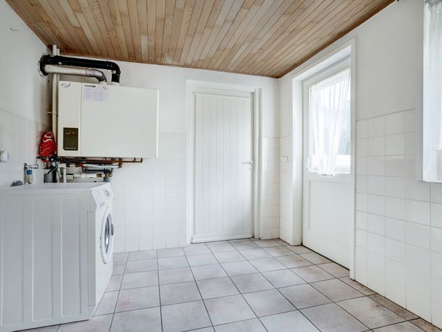 Broekenseind 2, Hoogeloon