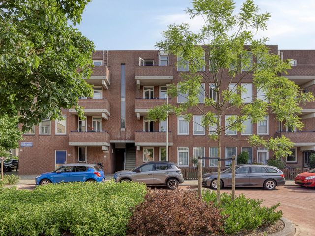 Gerrit van der Veenlaan 233, Den Haag
