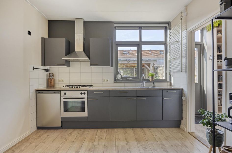 Westlandstraat 25