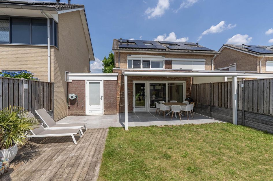 Rosa Manusstraat 44