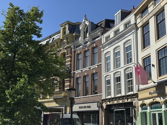 Oudegracht 127 1, Utrecht