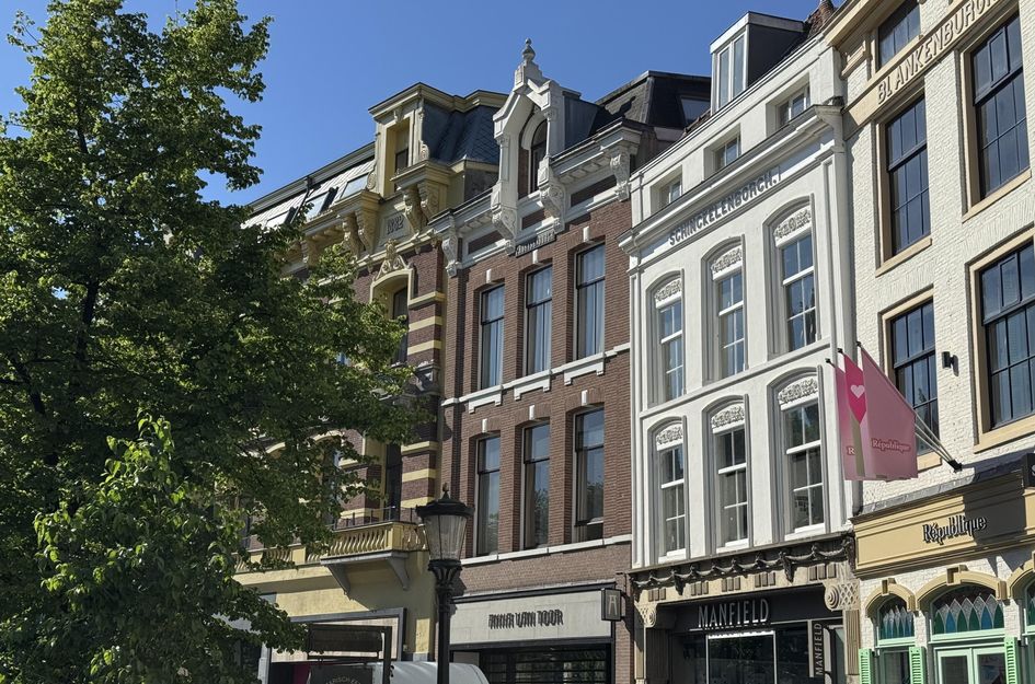 Oudegracht 127 1
