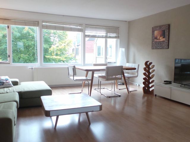 Fivelingo 247, Utrecht