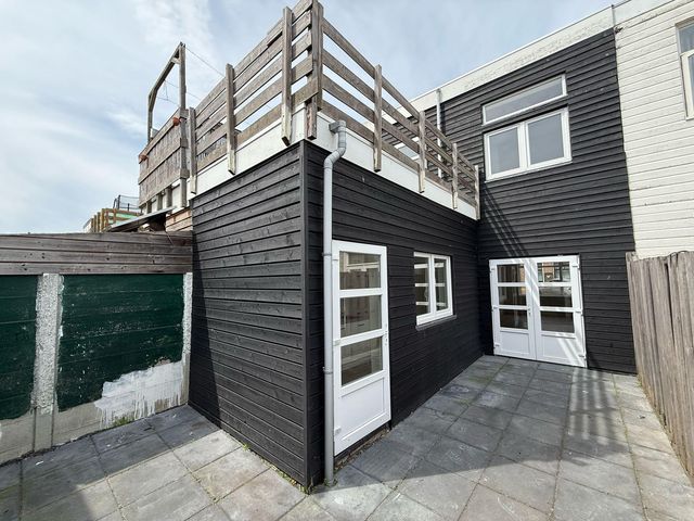 Cronjéstraat 28, Den Helder
