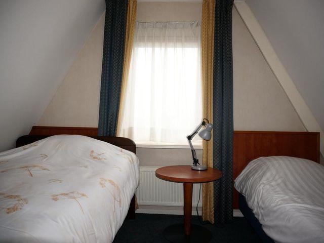 Lisserdijk 96A, Buitenkaag