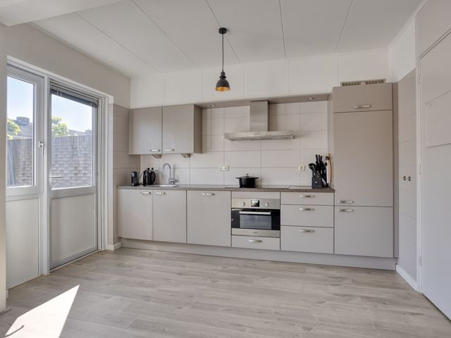 Lindenstraat 17, Vogelwaarde