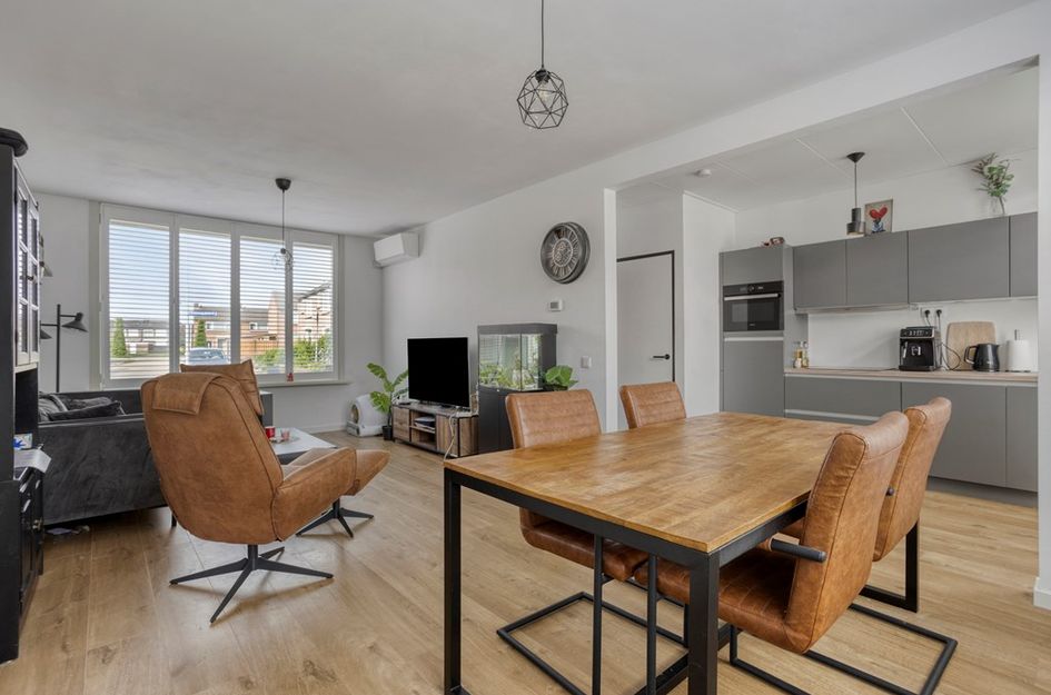 P C Hooftstraat 18