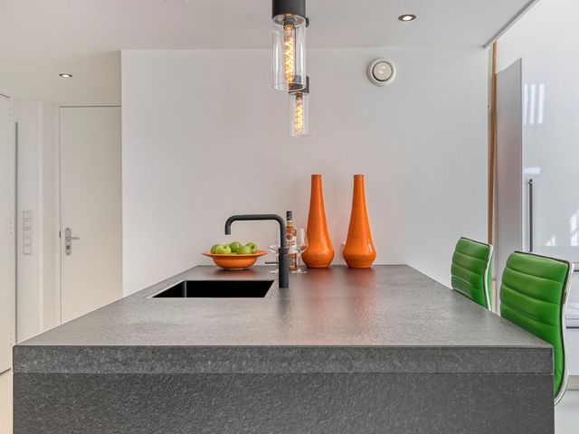 Stortenbekerstraat 233, 's-Gravenhage