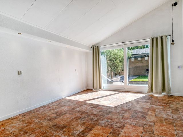 Lelieberg 28, Roosendaal