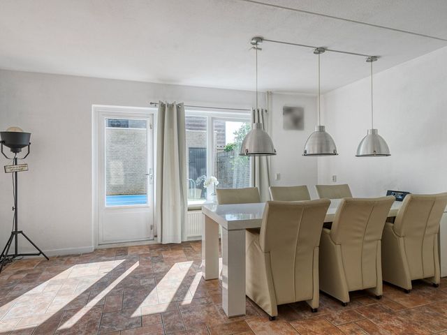 Lelieberg 28, Roosendaal