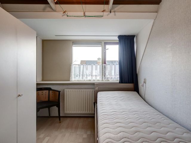 Dahliastraat 111, Den Helder