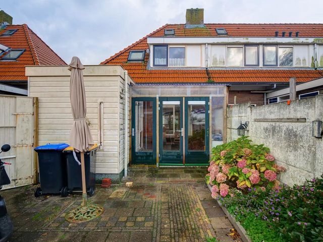 Dahliastraat 111, Den Helder