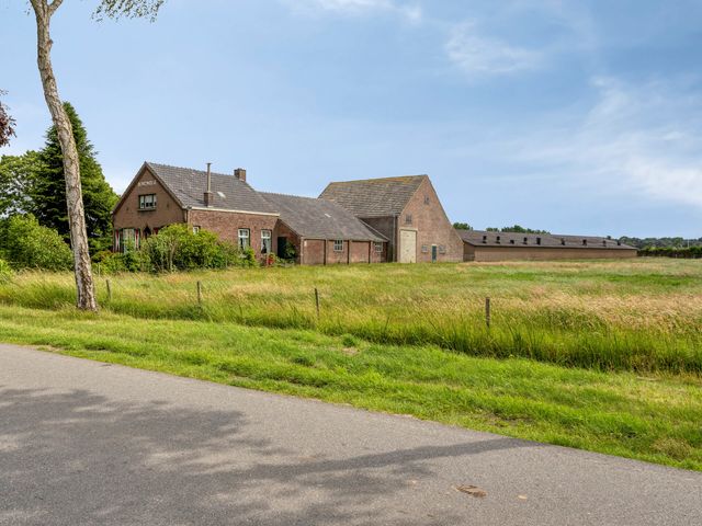 Berkenstraat 10, Oosteind