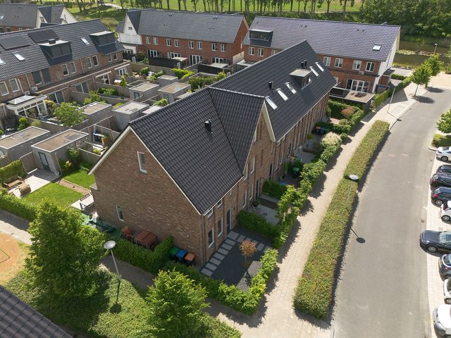 Carel Willinklaan 11, Rhoon
