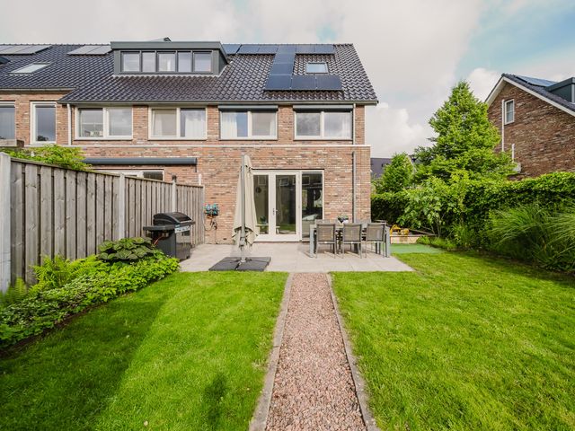 Carel Willinklaan 11, Rhoon