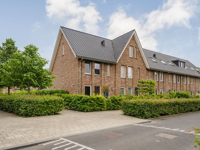 Carel Willinklaan 11, Rhoon