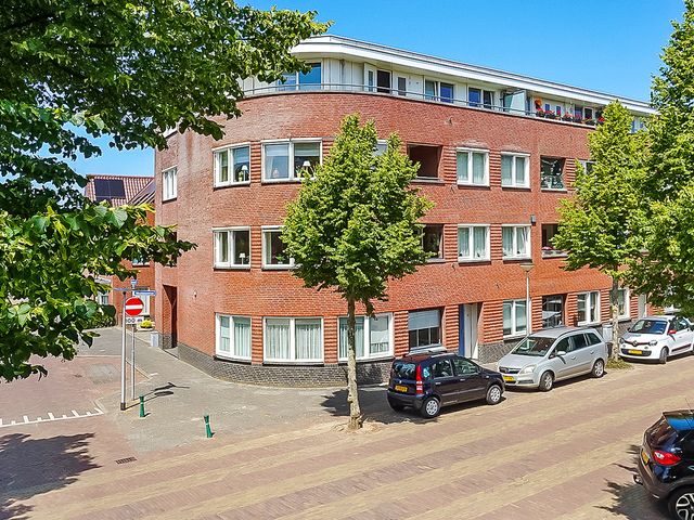 Julianastraat 120, Lisse