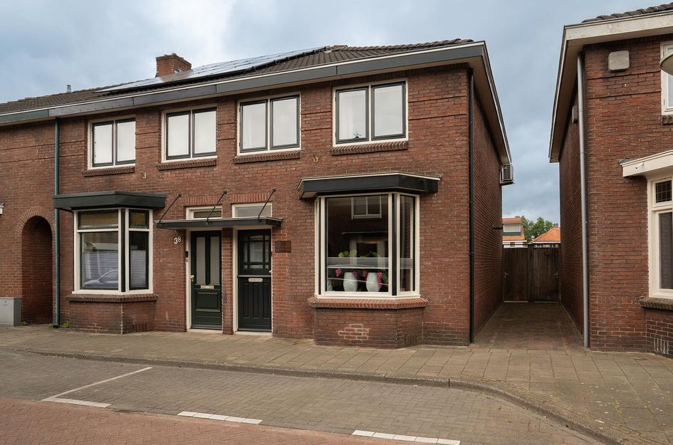 Abraham Strickstraat 36