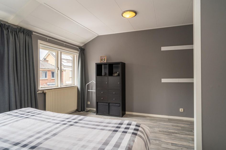 Abraham Strickstraat 36