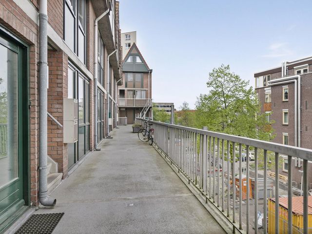 Stroveer 48, Rotterdam