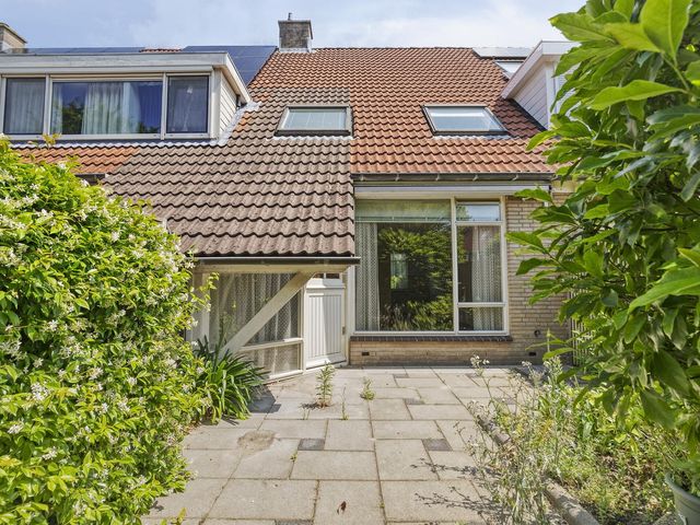 Nachtwaker 9, Rhoon