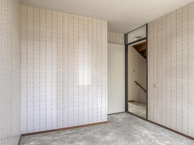 Nachtwaker 9, Rhoon