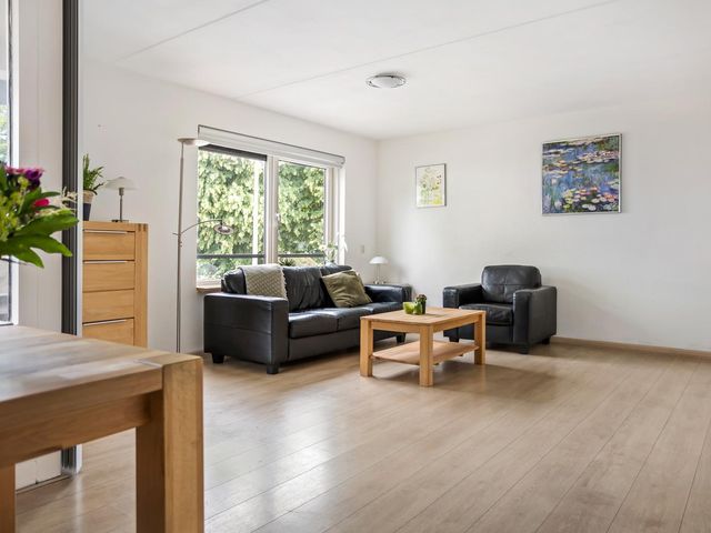 Groen-blauwlaan 160, Zoetermeer
