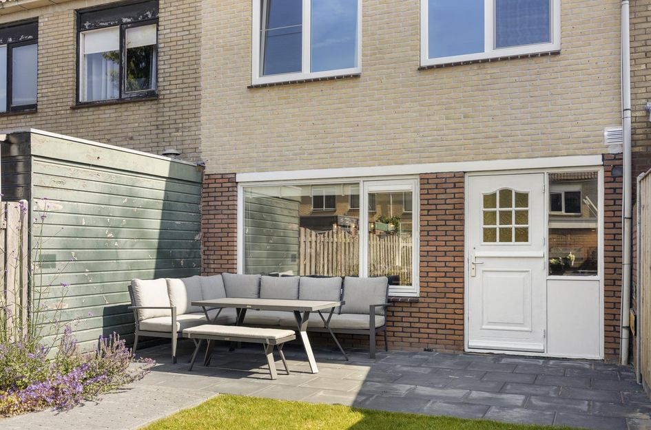 Zwaluwstraat 23