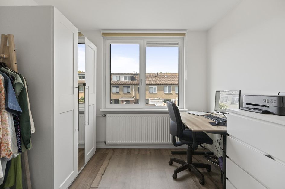 Zwaluwstraat 23