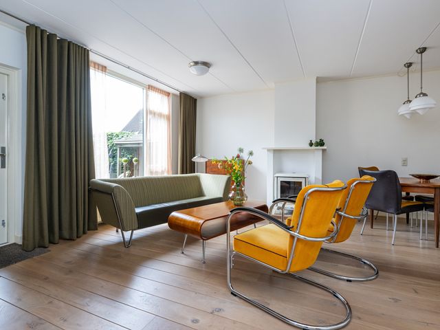 Melkweg 24, Oude-Tonge