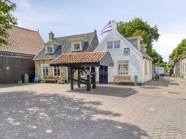 Dorpsstraat 4, Ellemeet
